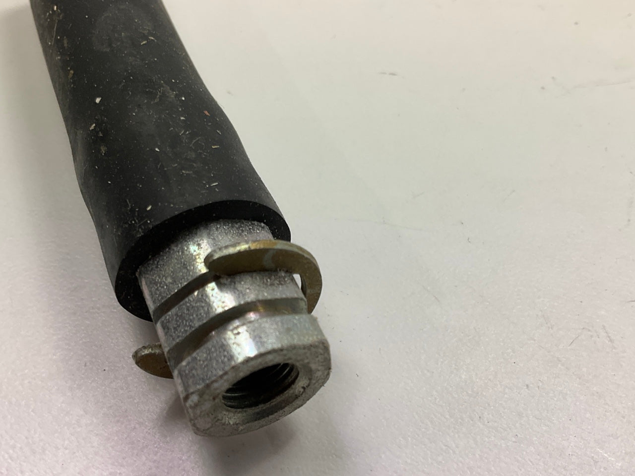 Coni-seal BH178068 Front Right Brake Hose For 1990-1997 Ford Aerostar