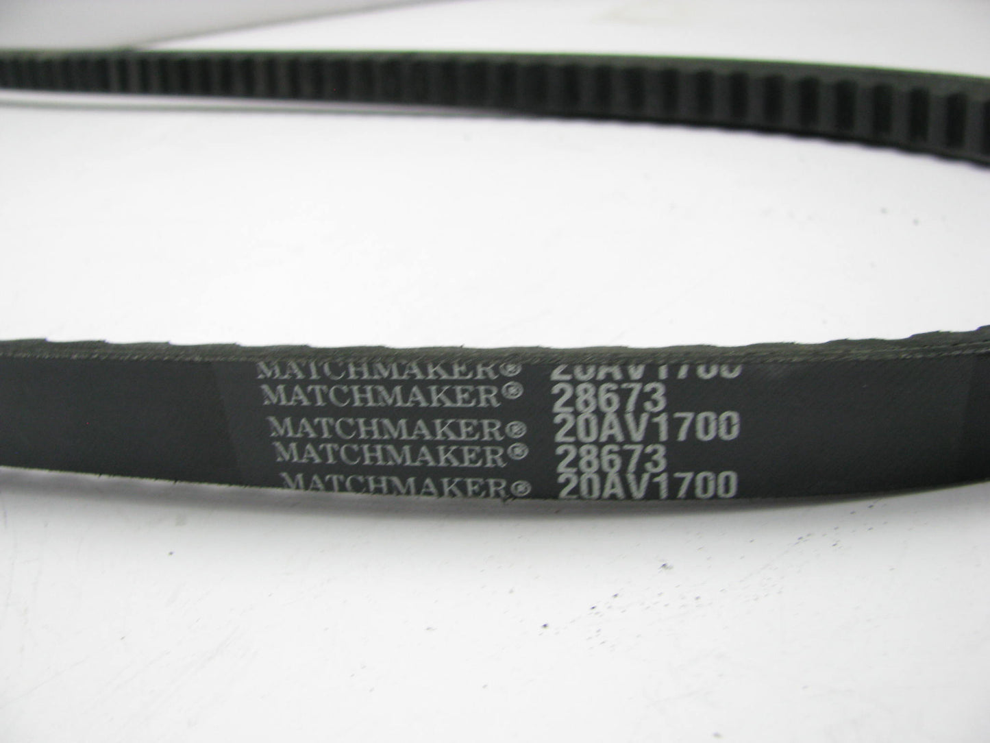 Continental 28673 Truck & Bus Accessory Drive Belt - 7/8'' X 67.30''