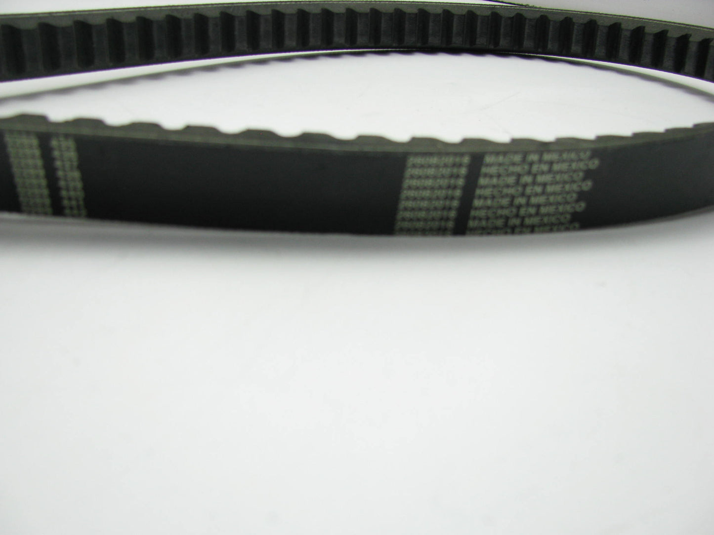 Continental 28683 Truck & Bus Accessory Drive Belt - 7/8'' X 68.30''