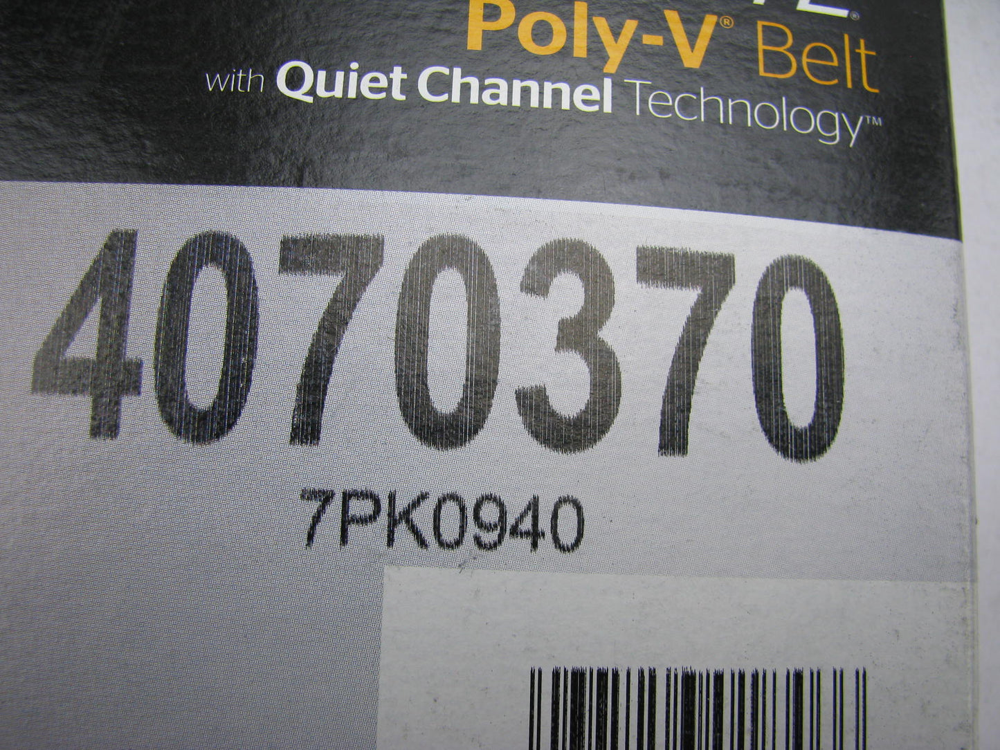 Continental 4070370 Serpentine Belt - 0.98'' X 37.50'' - 7 Ribs