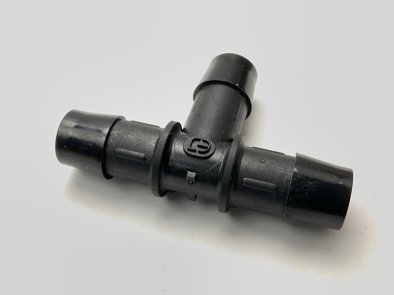 Continental 64090 5/8'' (16mm) Coolant Heater Hose Tee Connector