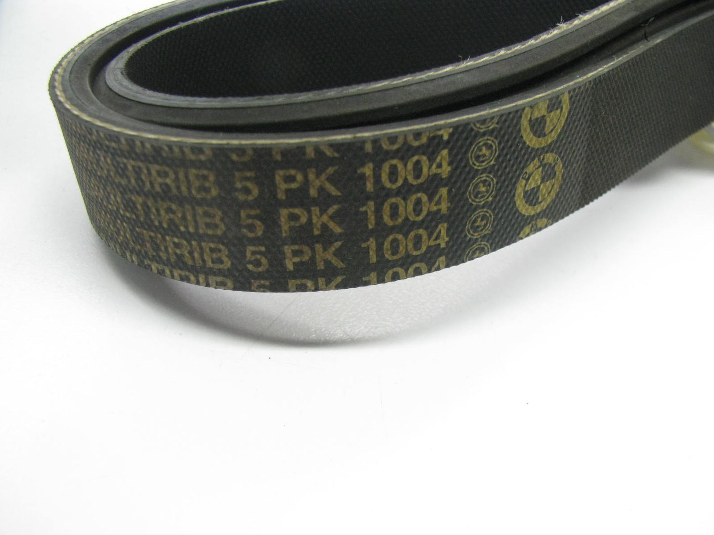 Contitech 5PK1004 Serpentine Belt - 0.69'' X 40.00'' - 5 Ribs