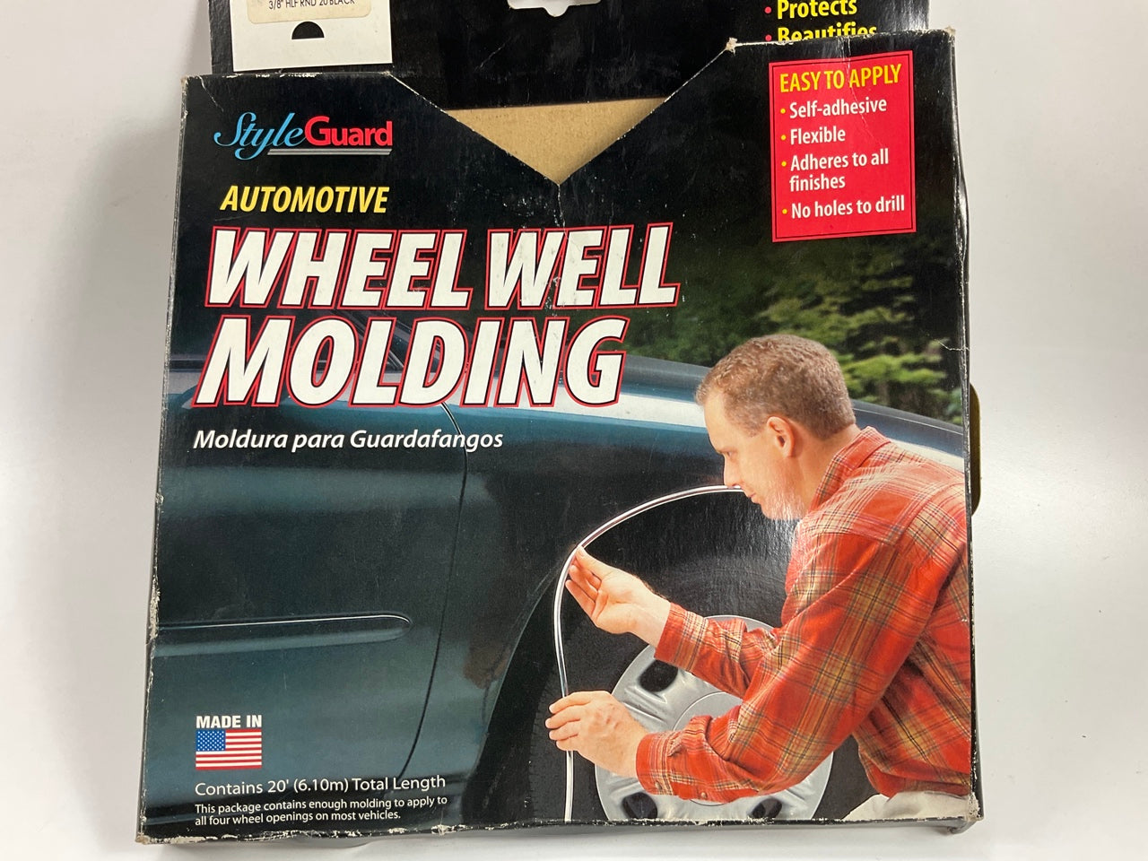 Cowles S37631 Style Guard Wheel Well Molding 3/8'' Half Round X 20' Black