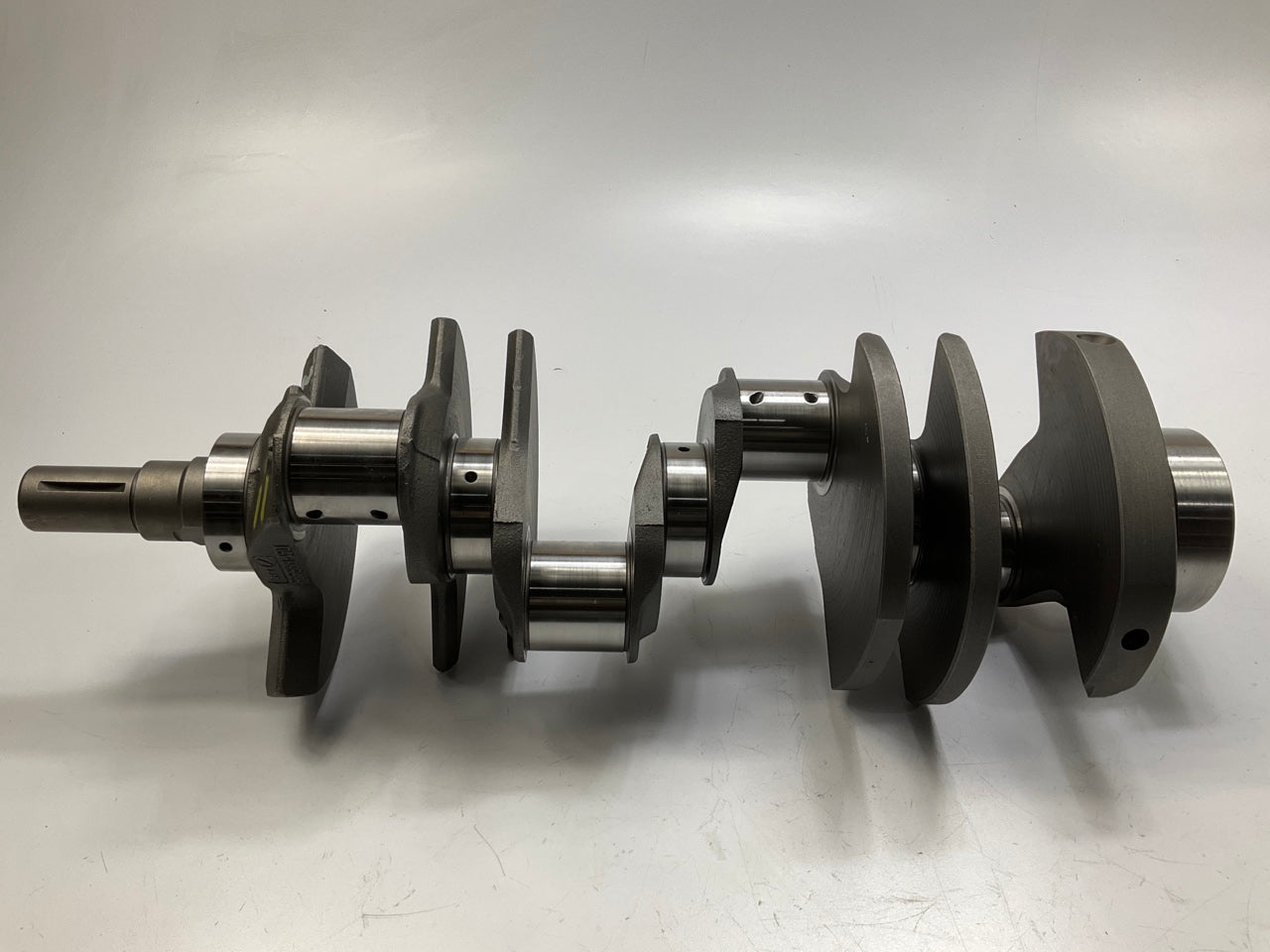 REMAN 15510 Crankshaft Kit W/ 0.50mm Main & Rod Bearings Ford 4.6L Romeo 6-bolt