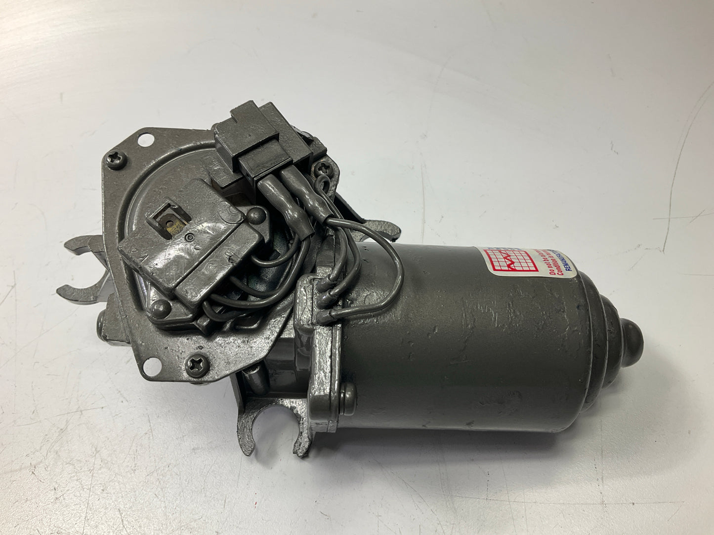 Crown 43-1159 Windshield Wiper Motor - 1985-1989 Isuzu I-Mark, 85-88 Spectrum