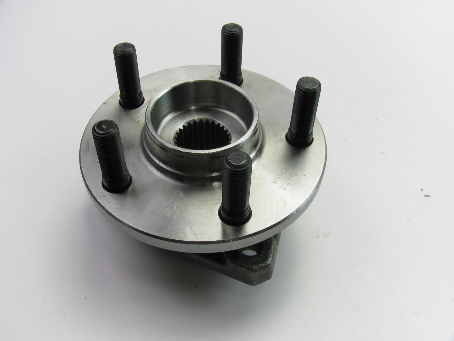 Crs-uuu NT513138 Wheel Bearing And Hub Assembly - Front