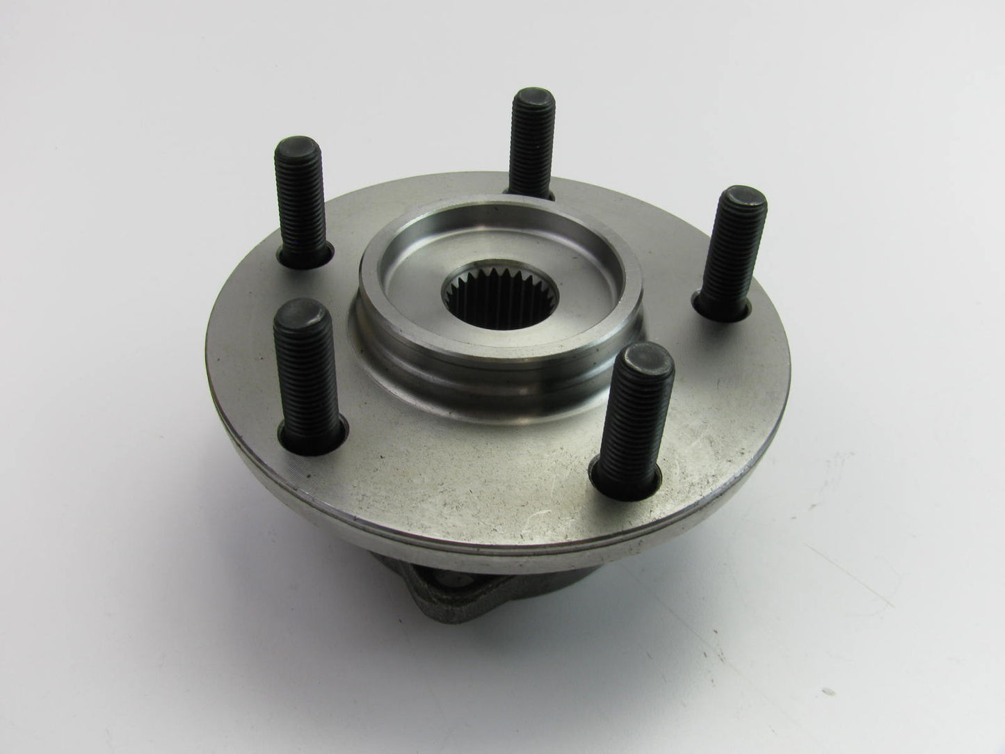 Crs-uuu NT513157 Wheel Bearing And Hub Assembly - Front