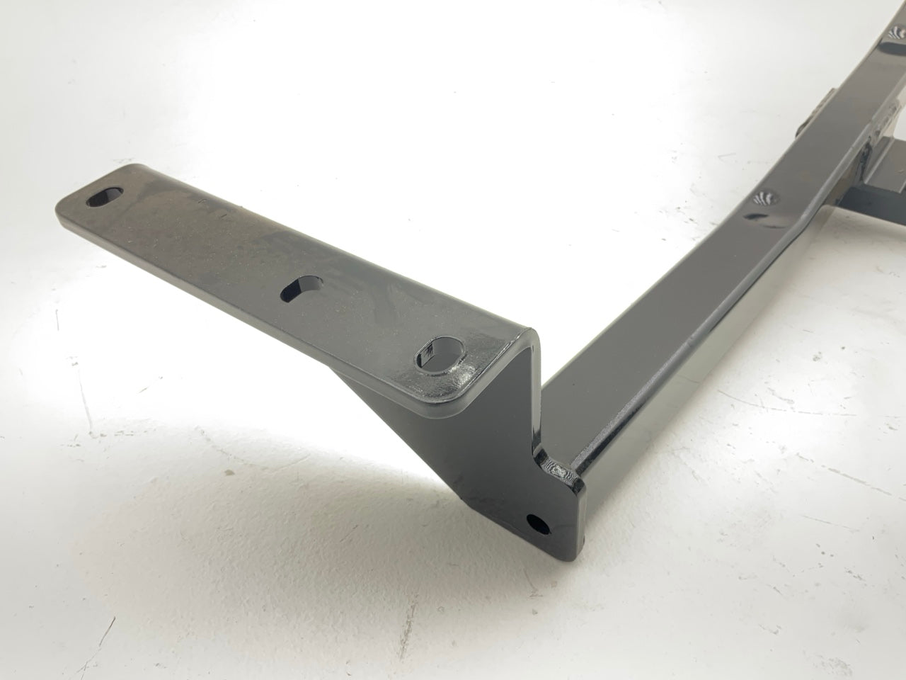 Curt 12122 Class 2 Trailer Hitch 1.25'' Receiver For 2008-2020 Nissan Rogue
