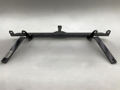 Curt 12272 Class 2 Trailer Receiver Hitch  1-1/4'' For 2004-2007 Chevrolet Malibu