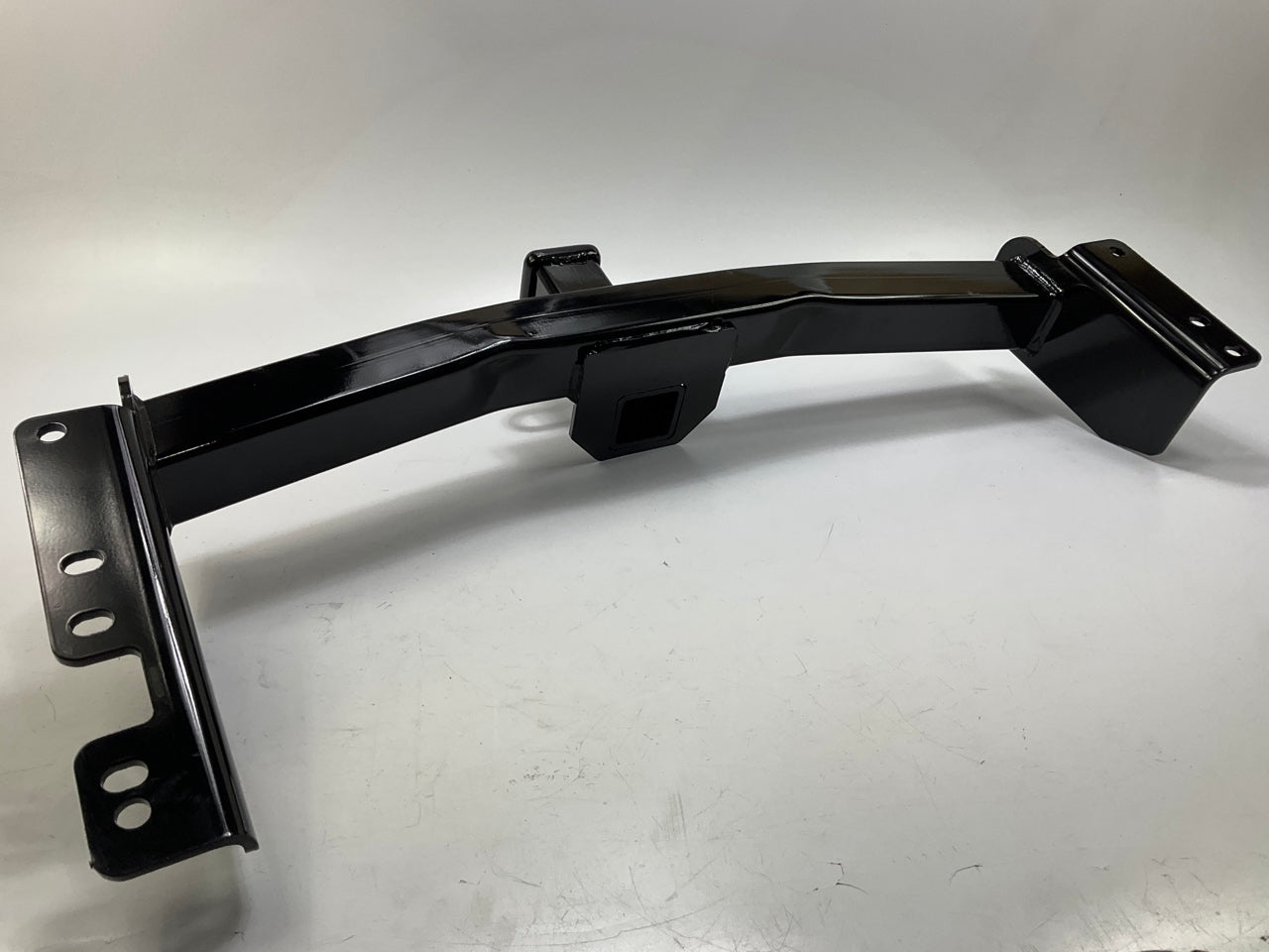 Curt 13344 Class 3 Trailer Hitch 2'' Receiver