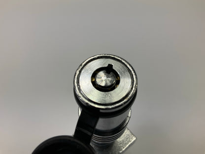 CURT 23530 Anti-Rattle Hitch Lock Pin For 2'' Receiver Hitches, 5/8'' Locking Pin