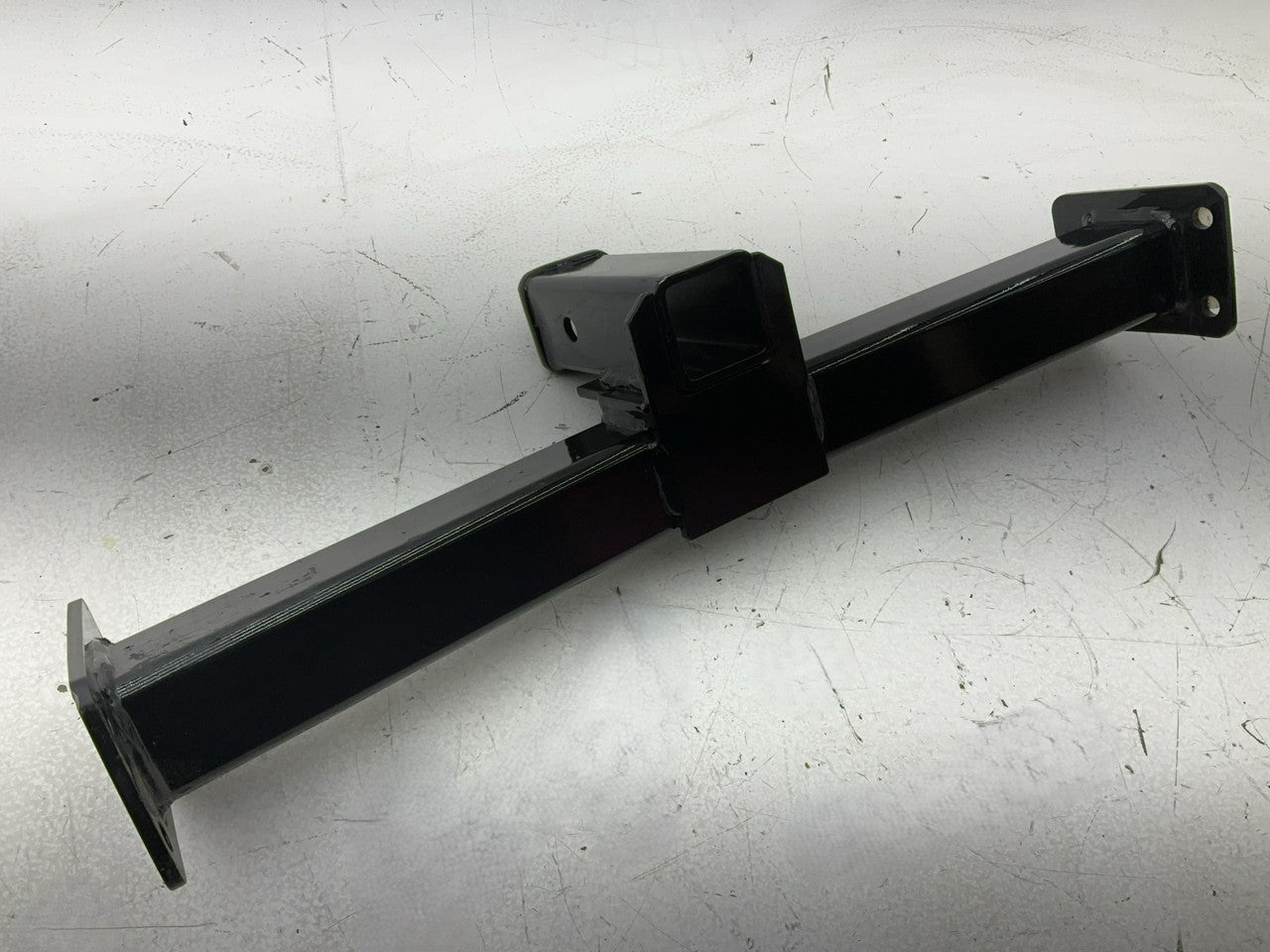 Curt 31302 Front Mount Trailer Hitch For Silverado Sierra Yukon Suburban Tahoe