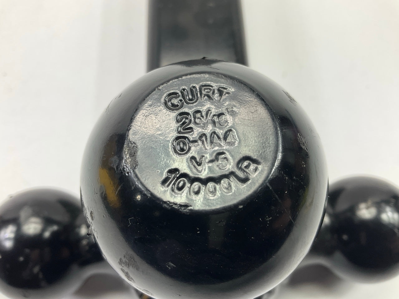 CURT 45652 Tri-Ball 2'' Trailer Hitch Ball Mount With 1-7/8'', 2'', 2-5/16'' Balls