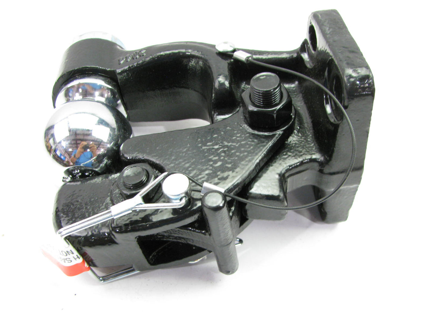 Curt 48200 Ball & Pintle Hitch (2-5/16'' Ball, 16,000 Lbs. Max Capacity)