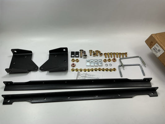CURT 60647 Double Lock EZr Gooseneck Installation Kit 1999-2010 F-250 F-350 SD
