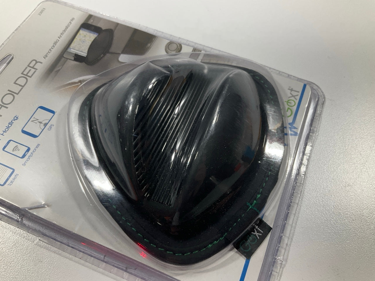 Custom Accessories 23053 Universal Non-Slip Car Interior Dash Cell Phone Wedge