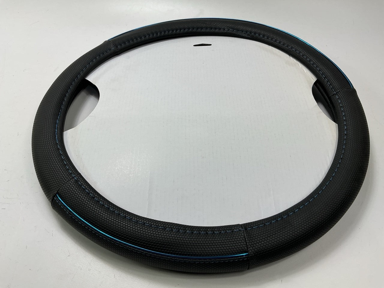 Custom Accessories 39780 Steering Wheel Cover - 14-1/2'' To 15-1/2'' Diameter