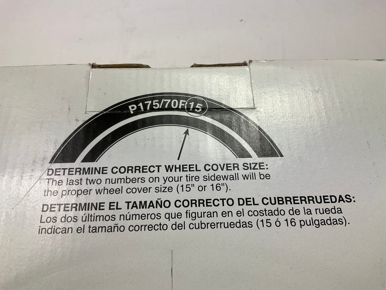 SCRATCHED - Custom Accessories 81703 UNIVERSAL Truck / SUV 16'' Wheel Cover Set