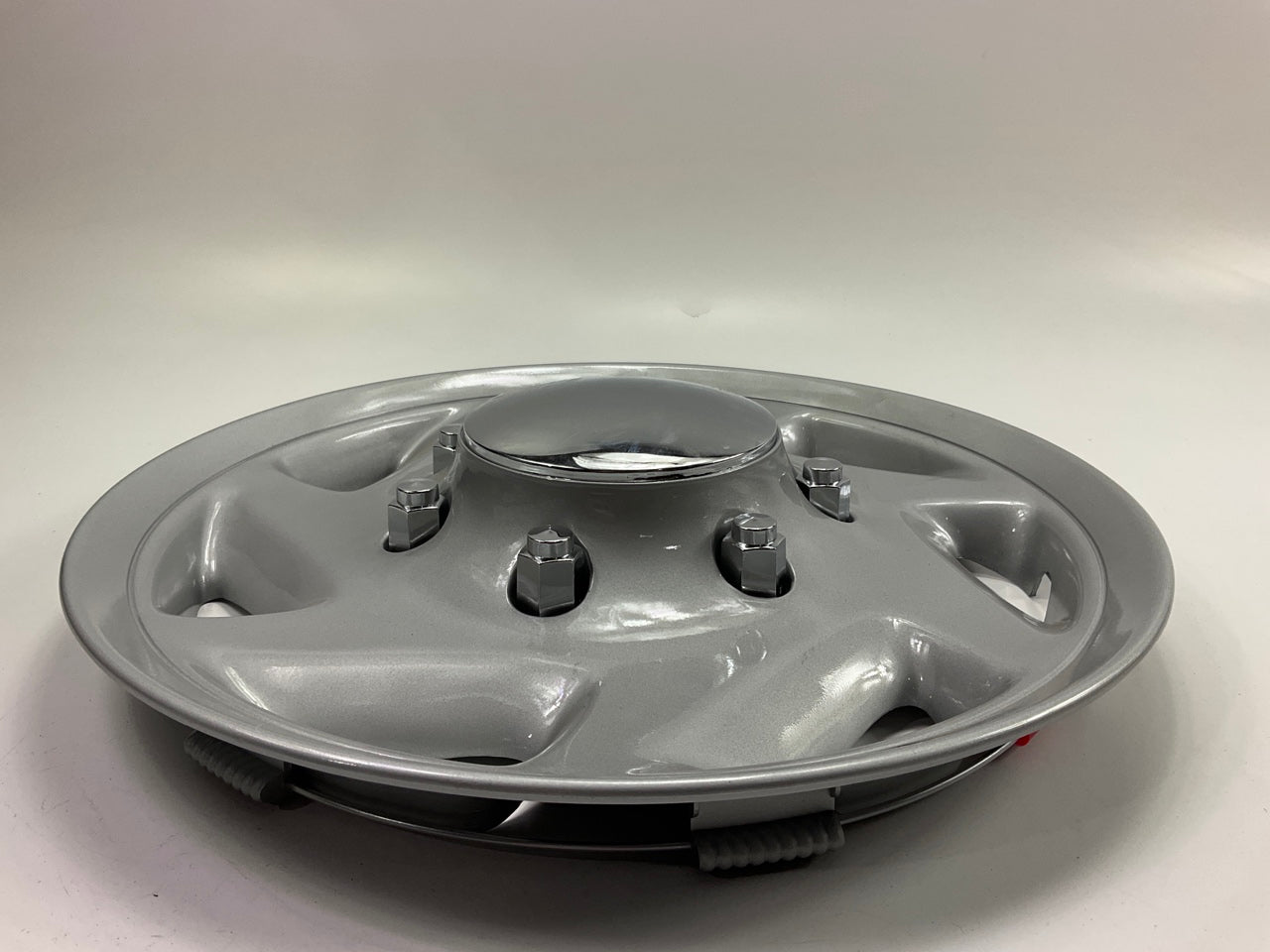 Custom Accessories 81703 UNIVERSAL Truck / SUV 16'' Wheel Cover Set