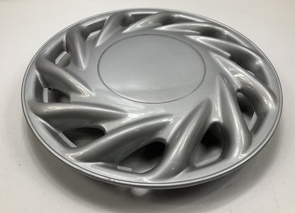 SOME SCRATCHES FROM STORAGE - Custom Accessories 82702 15'' Wheel Cover Set