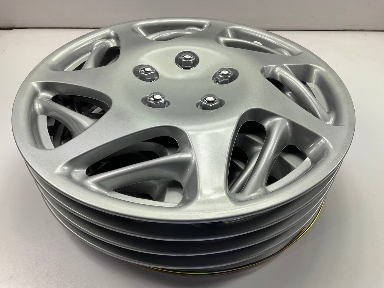 Custom Accessories 96903 Silver Wheel Cover Set - 17''