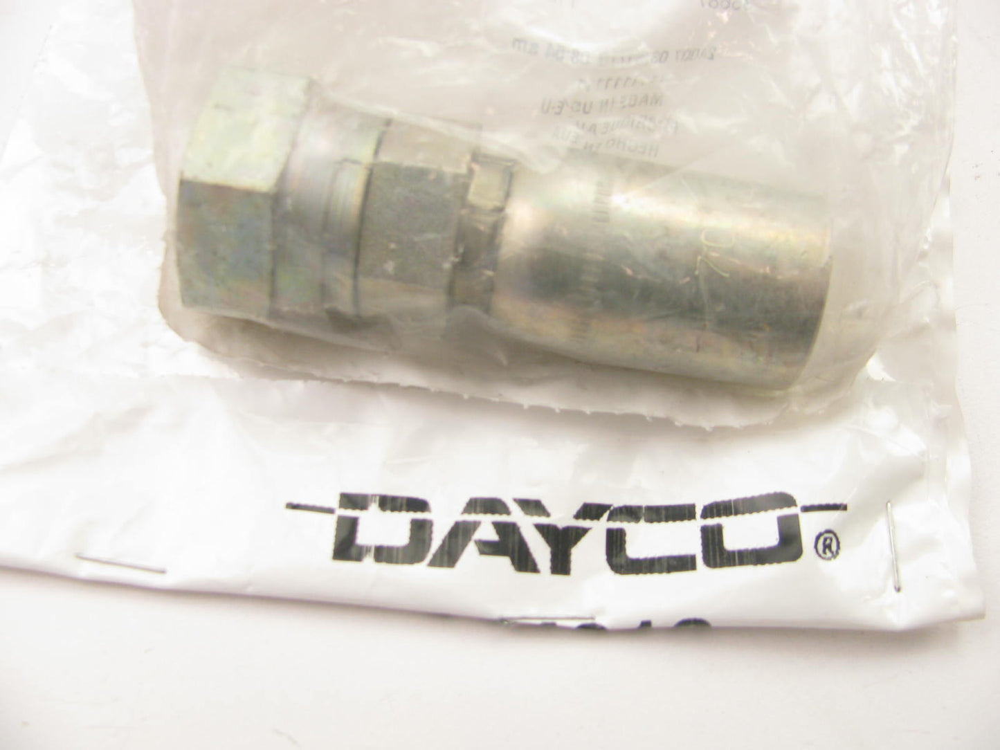 Dayco 108117 Hydraulic Crimp Fitting NPSM Female Swivel 30 Degree Cone 1/2'' Hose