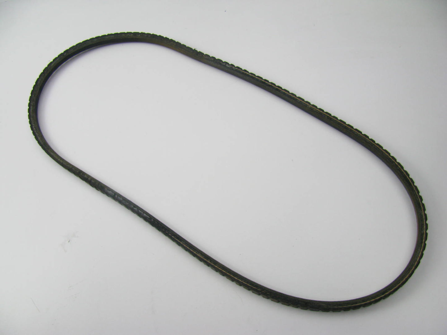 Dayco 15425 Accessory Drive Belt - 0.44'' X 42.50'' - 36 Degree