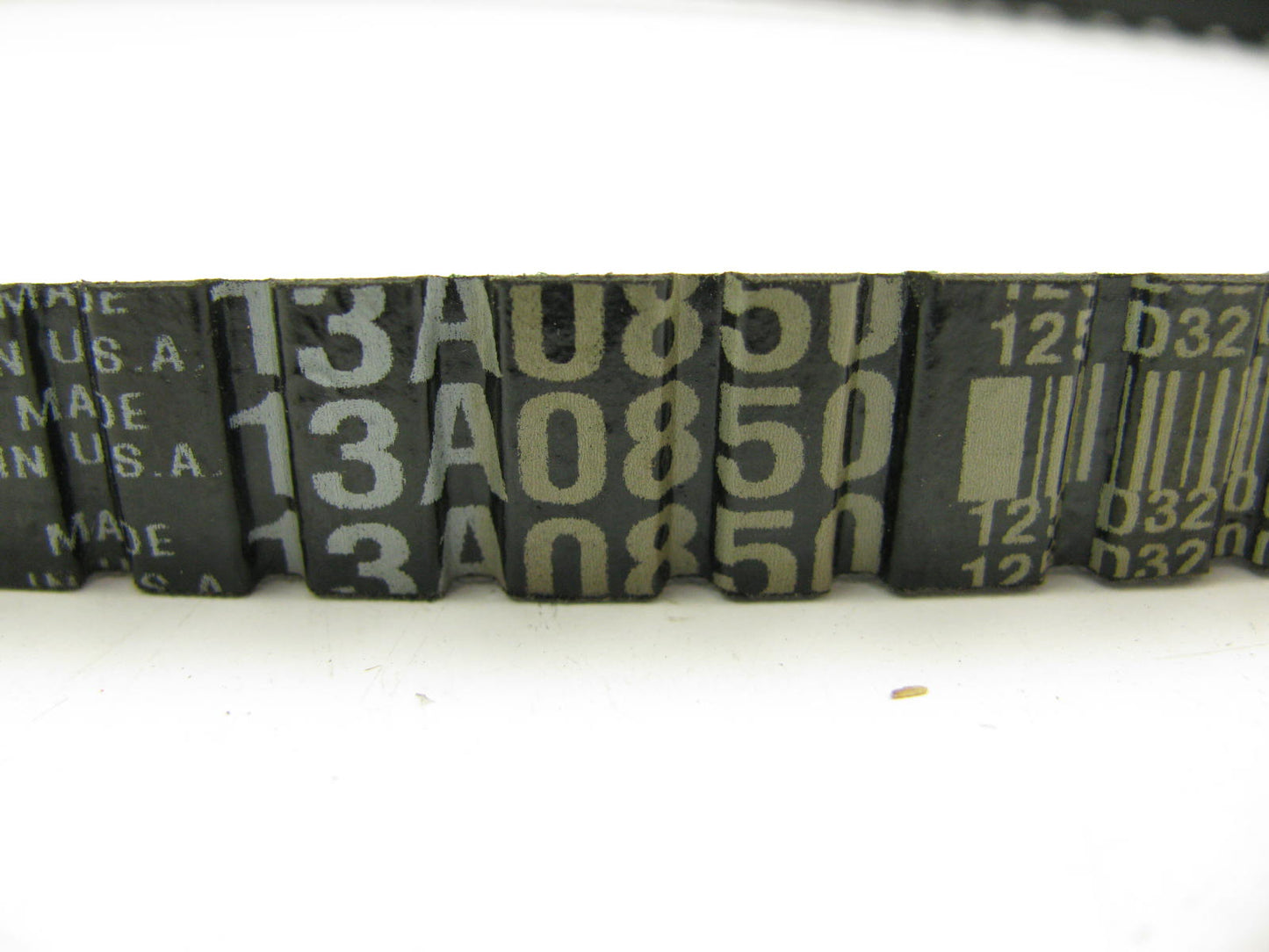 Dayco 17335 Industrial Cogged Accessory Drive Belt - 1/2'' X 33.5''
