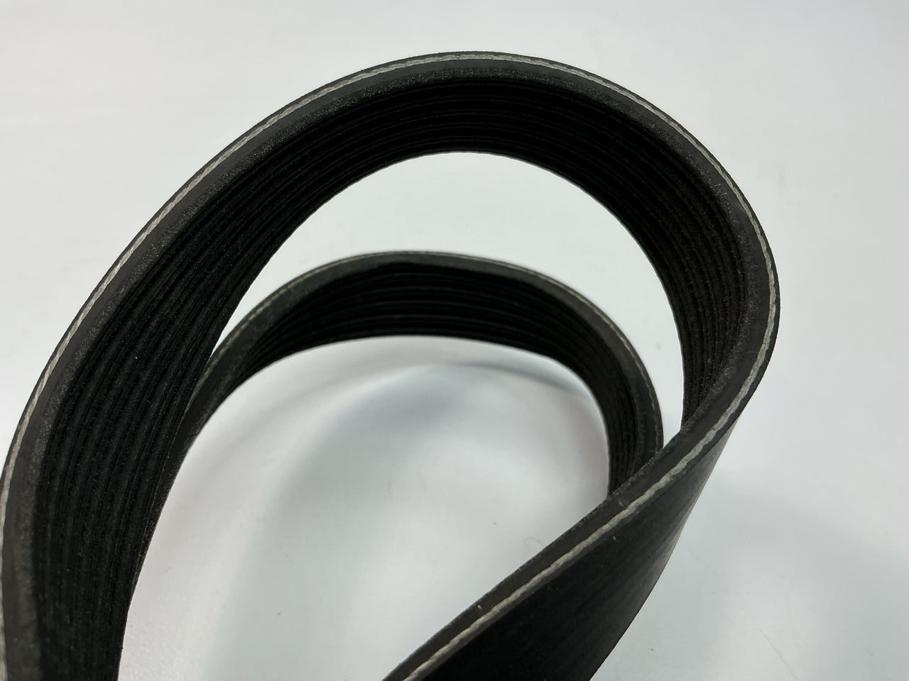 Dayco 5060725 Serpentine Belt