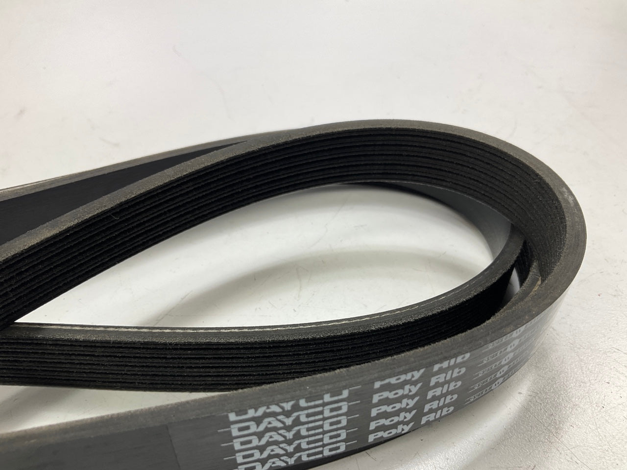 Dayco 5060885 Serpentine Belt - 0.82'' X 88.58'' - 6 Ribs
