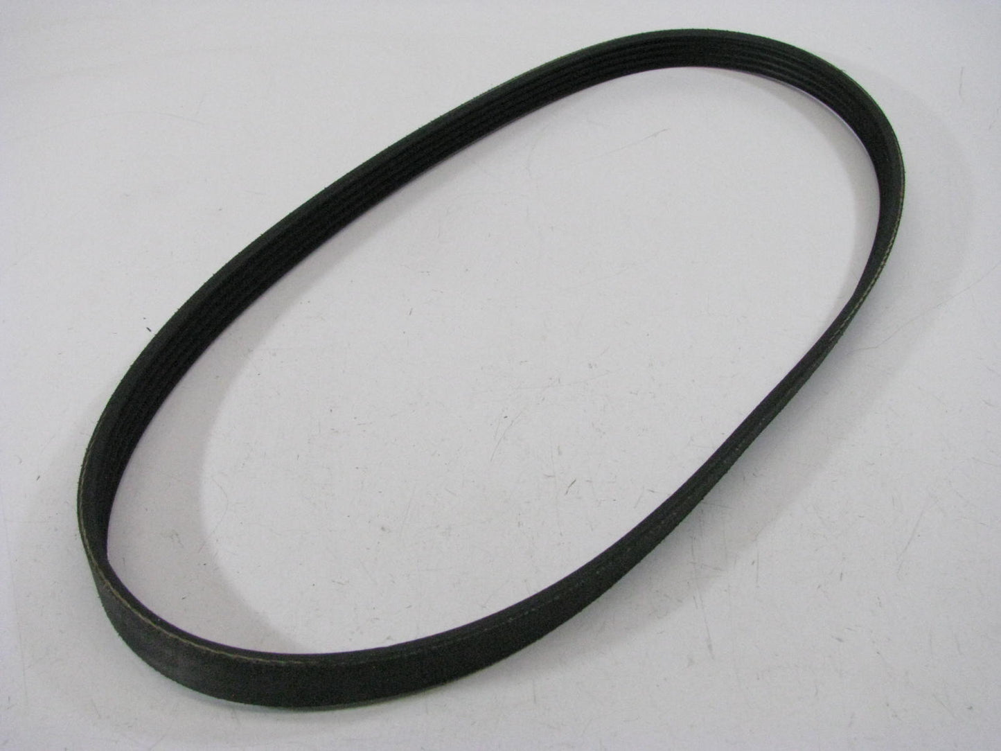 Dayco 5PK0890 Serpentine Belt - 0.68'' X 35.04'' - 5 Ribs