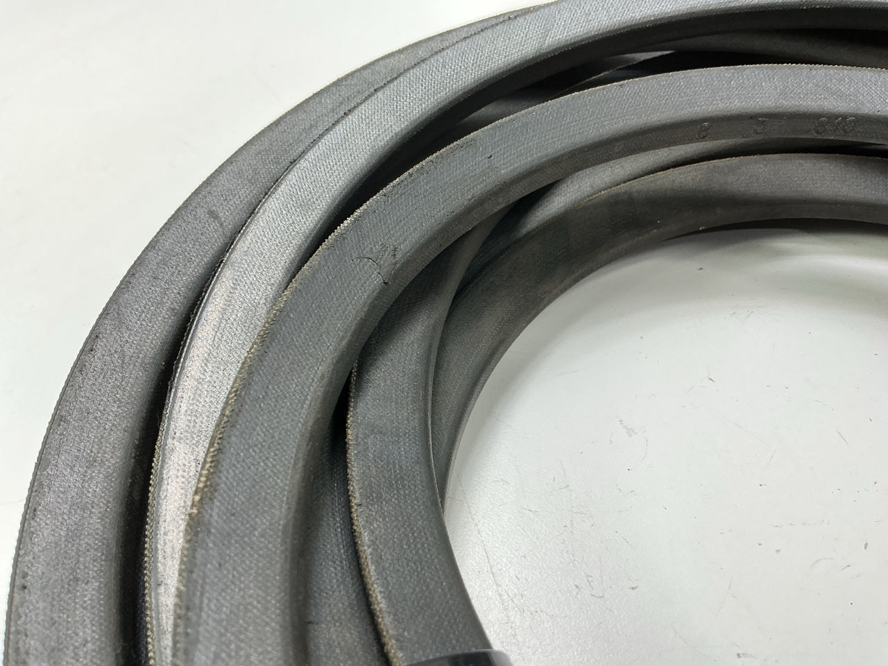 Dayco 5V2800 Industrial Accessory Drive Wedge V-Belt - 5/8'' X 280''