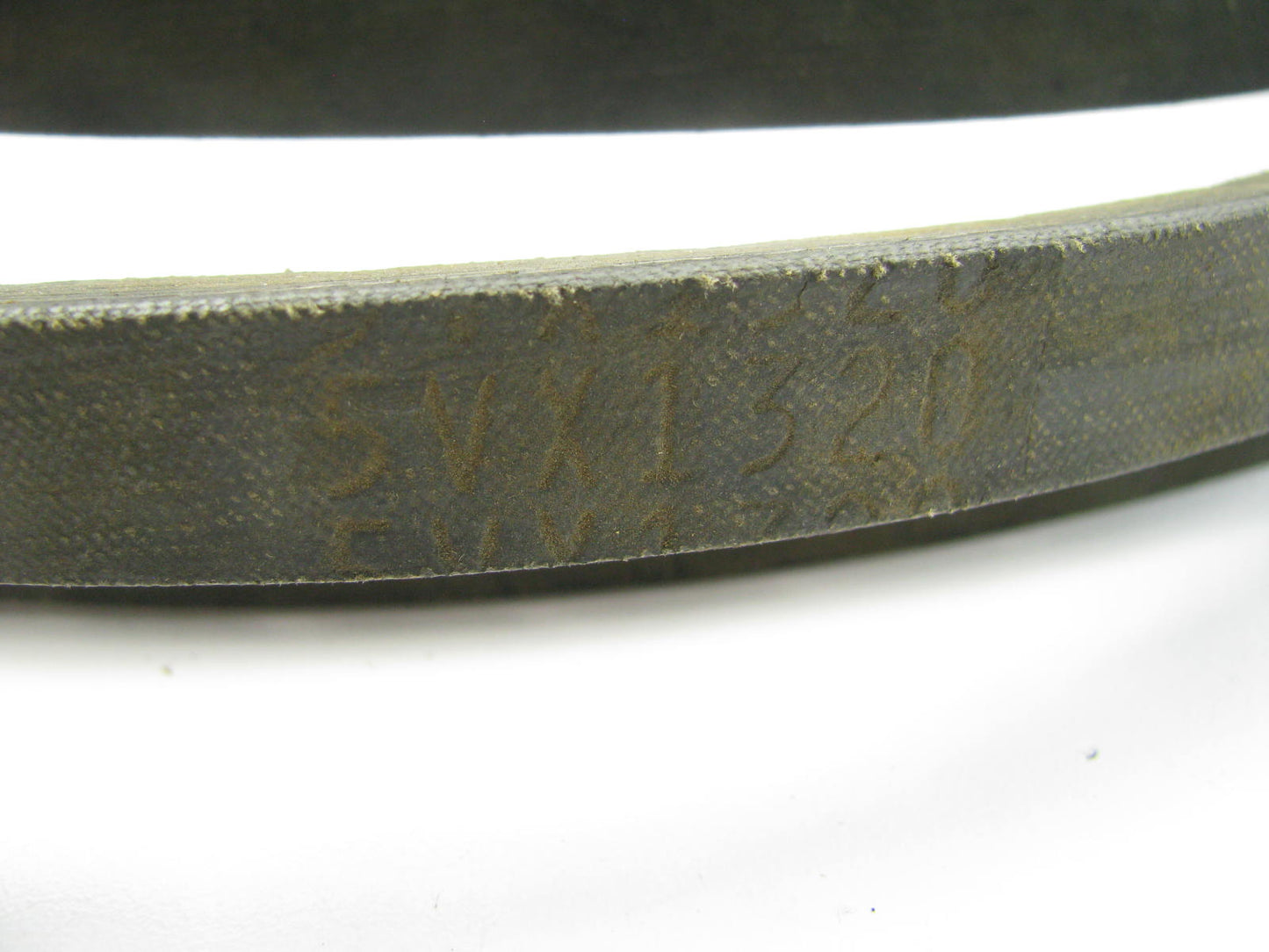 Dayco 5VX1320 Cogged Industrial Drive Belt - 21/32'' X 132''