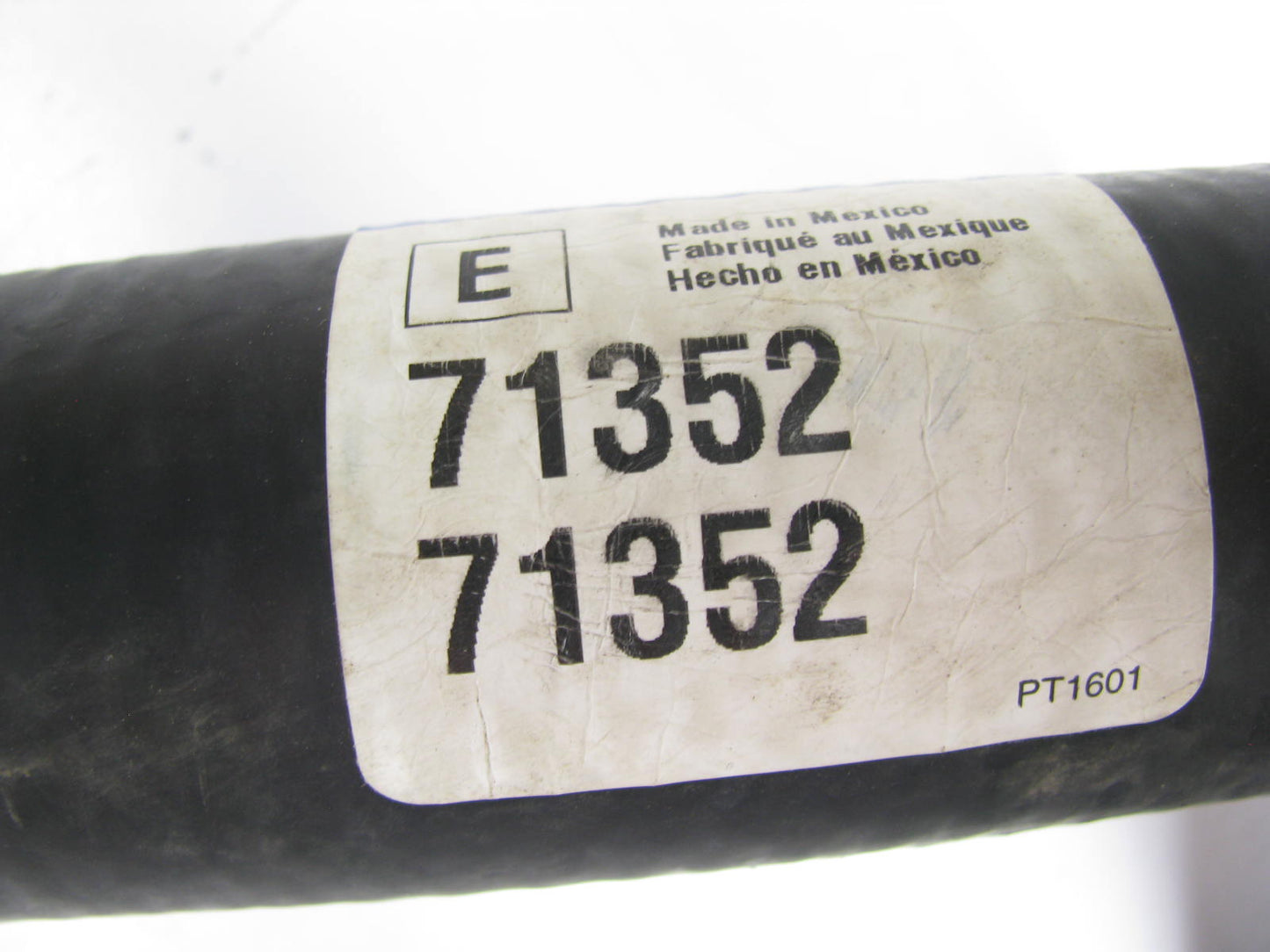 Dayco 71352 Lower Radiator Coolant Hose For 1997-2004 Mitsubishi Diamante