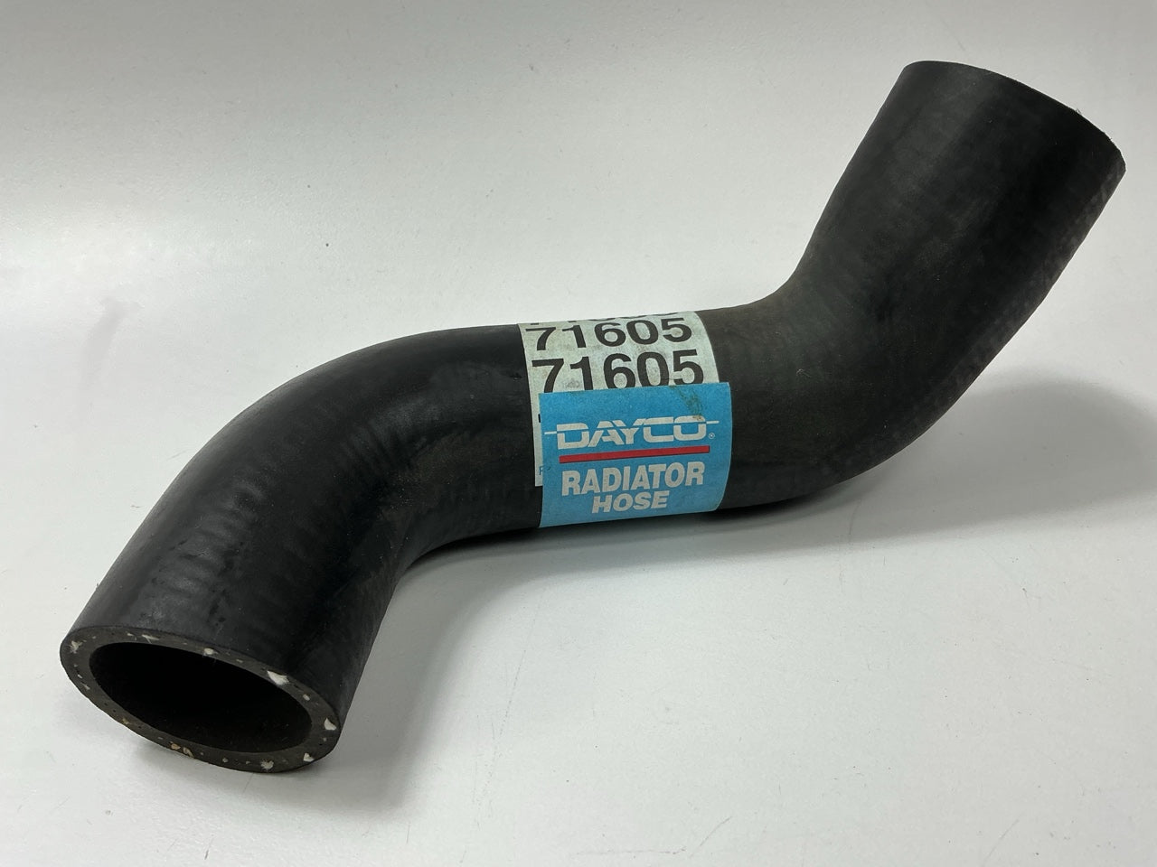 Dayco 71605 Upper Radiator Coolant Hose  For 1991-1992 INFINITI M30