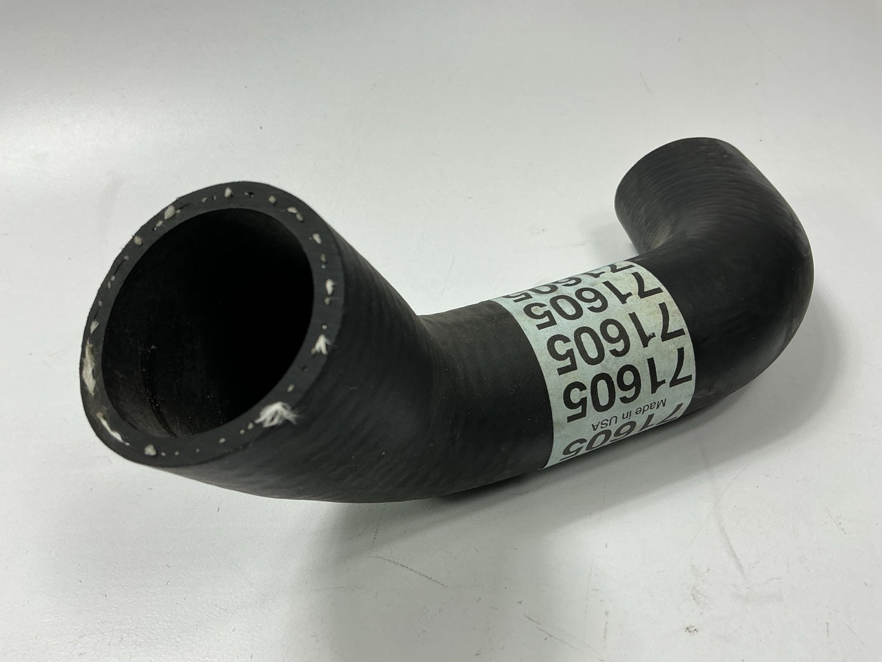 Dayco 71605 Upper Radiator Coolant Hose  For 1991-1992 INFINITI M30