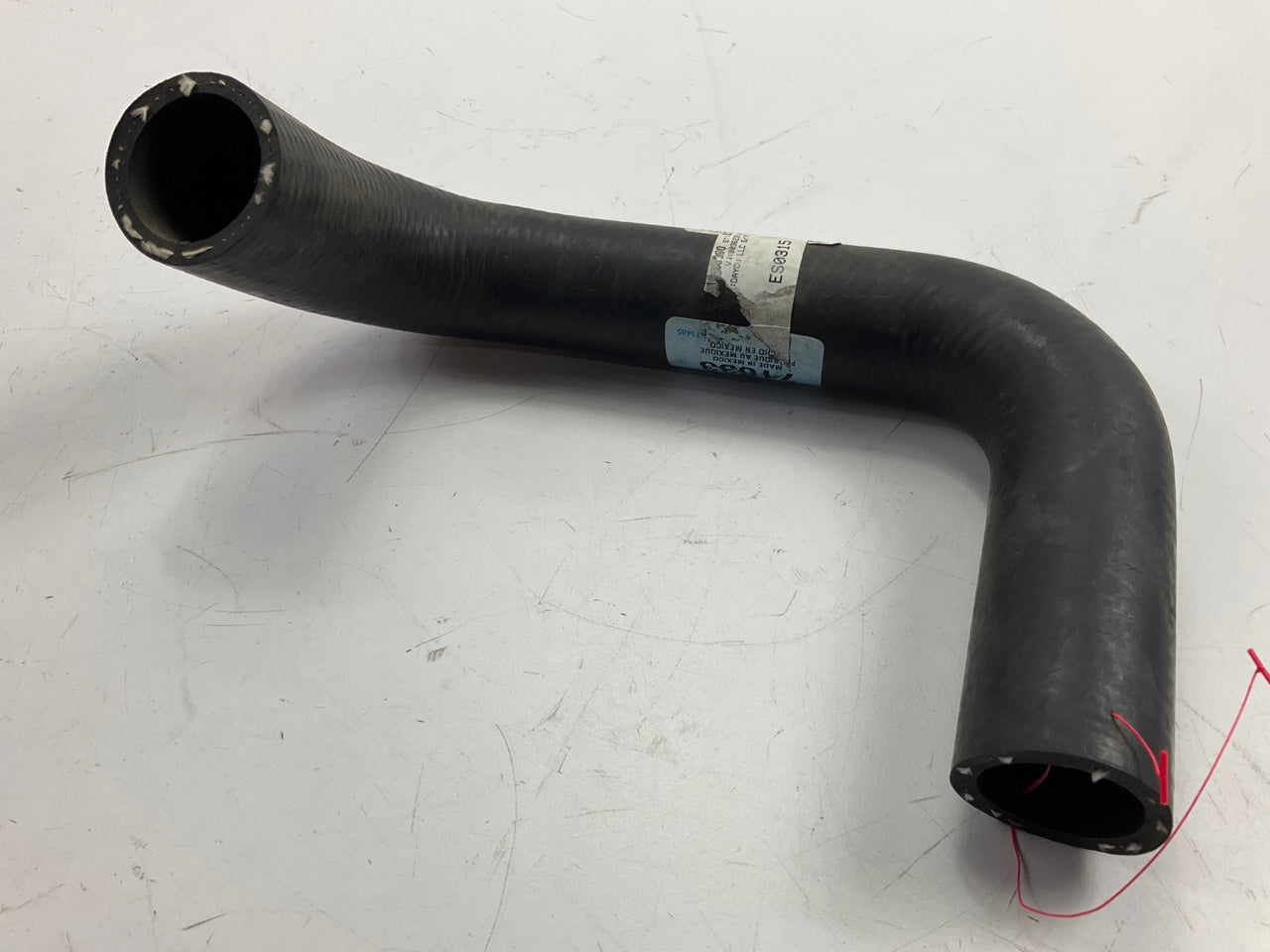 Dayco 71633 Lower Radiator Coolant Hose For 93-97 Dodge 3.3L V6 OHV FWD