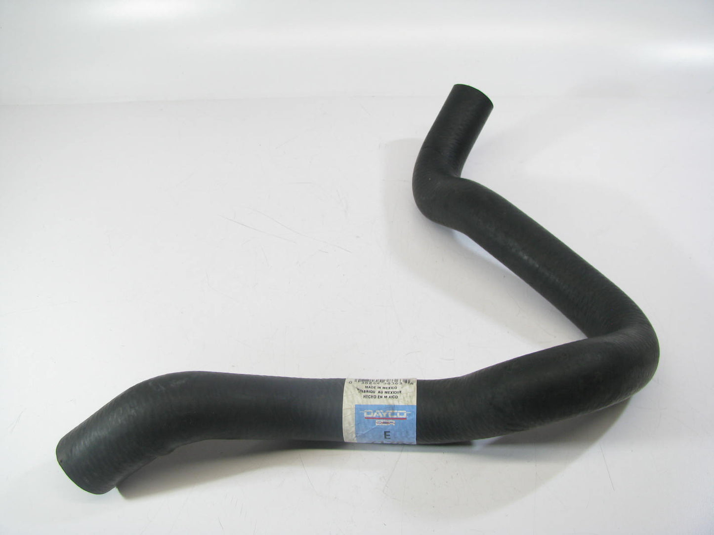 Dayco 71767 Lower Radiator Coolant Hose For 1995-2000 Chrysler Cirrus, Stratus
