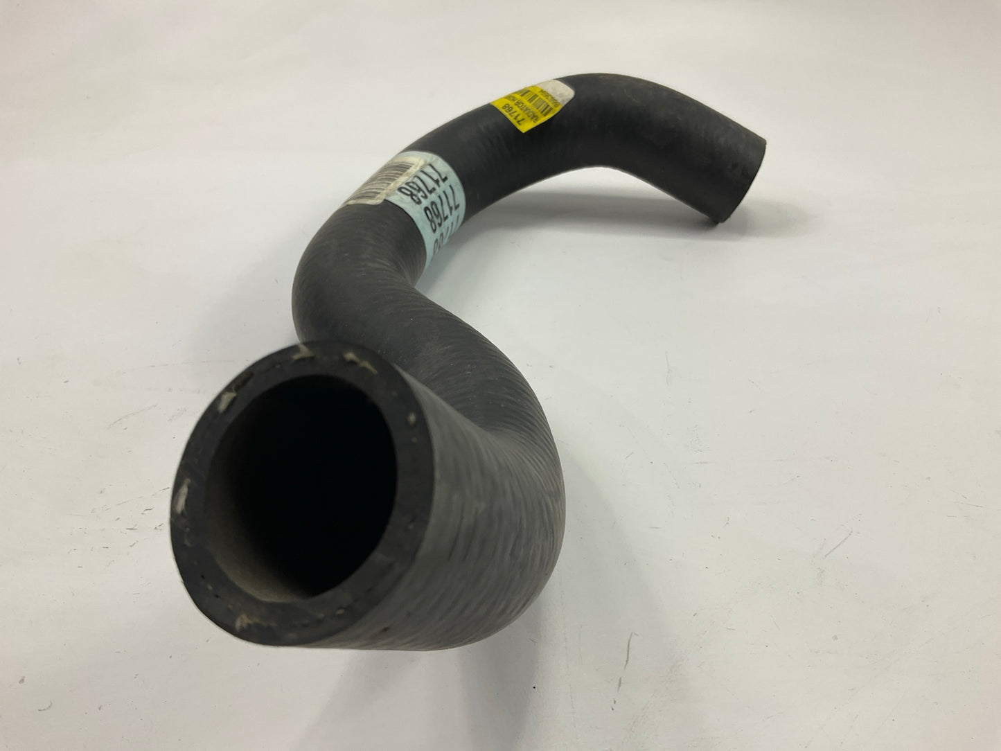 Dayco 71768 Upper Radiator Coolant Hose