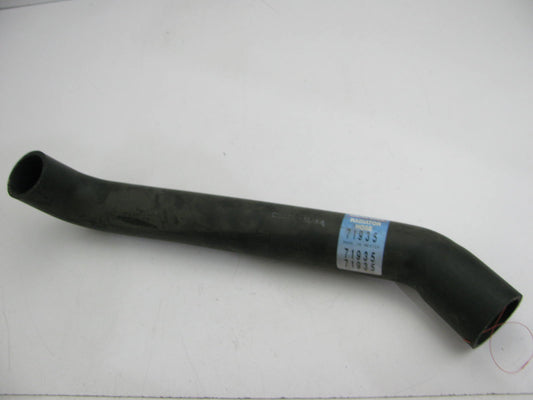 Dayco 71935 Lower Radiator Coolant Hose For 1997-2002 Freightliner FL80 ISC, 6CT