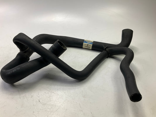Dayco 71959 Lower Radiator Coolant Hose - 1997-2003 Ford E-150 E-250 Van 4.2L V6