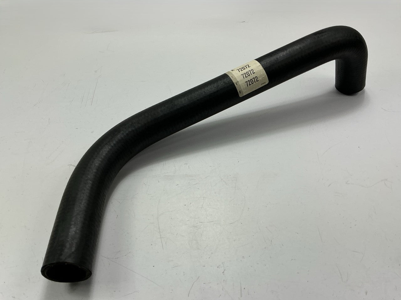 Dayco 72072 Lower Radiator Coolant Hose 01-07 Sequoia 00-06 Tundra 4.7L V8