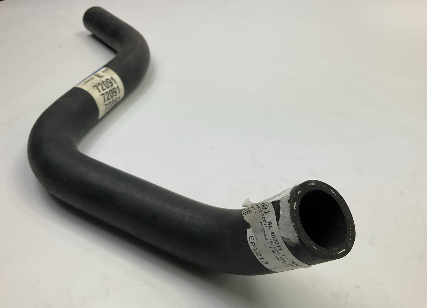 Dayco 72091 Molded Curved Radiator Coolant Hose, Lower