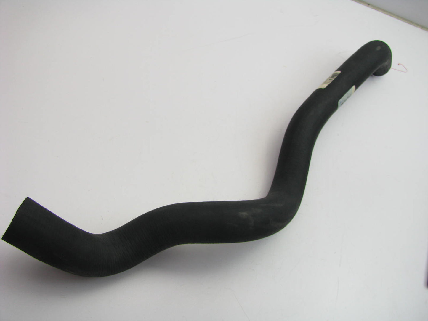 Dayco 72136 Upper Radiator Coolant Hose For 1996-2002 Express & Savana 4.3L-V6