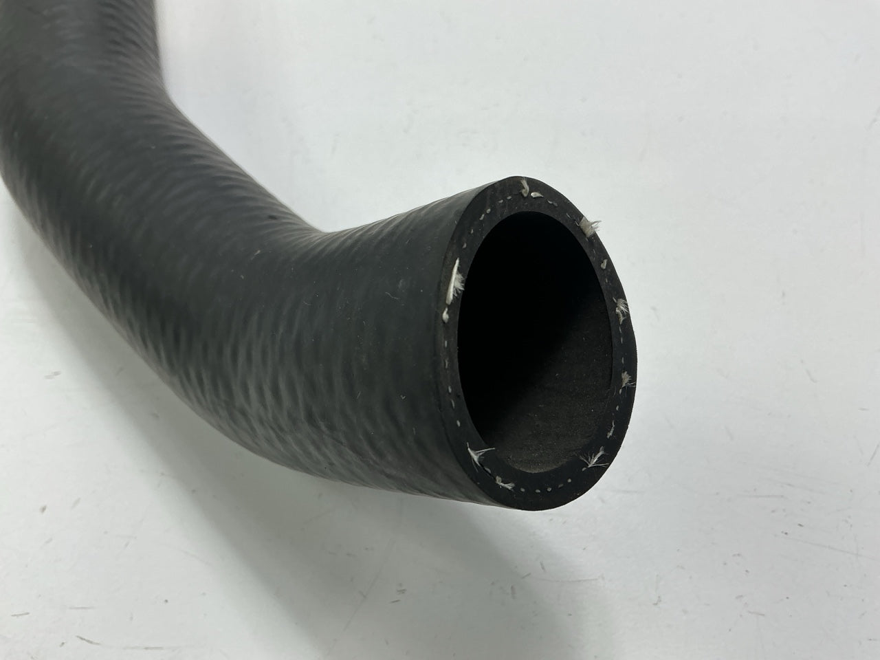Dayco 72147 Lower Radiator Coolant Hose For 02-06 Nissan Altima 2.5L 4-Cylinder