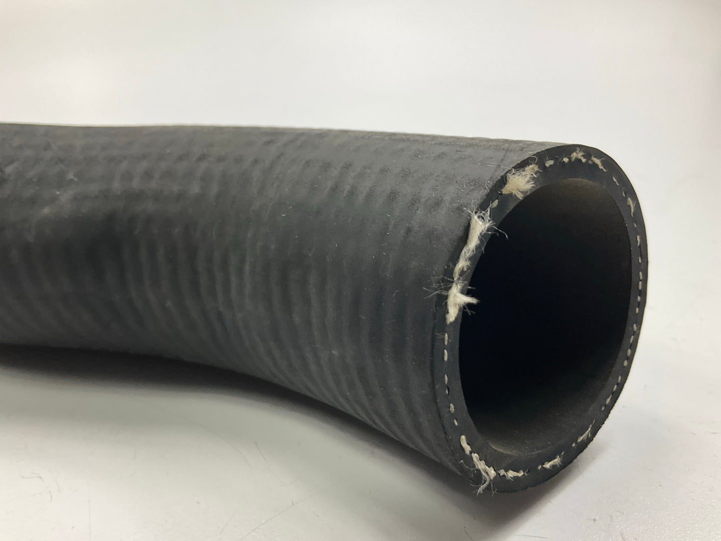 Dayco 72237 Lower Radiator Coolant Hose  For 2002-2008 Dodge Ram 1500 3.7L V6