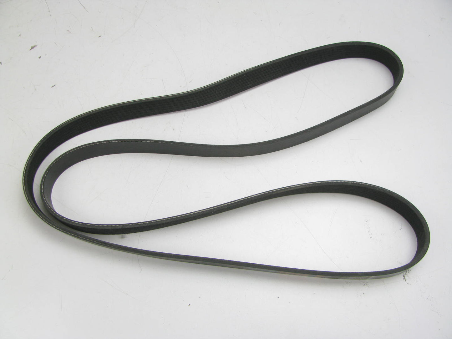 Dayco 7PK1740 Serpentine Belt - 0.96'' X 68.50'' - 7 Ribs