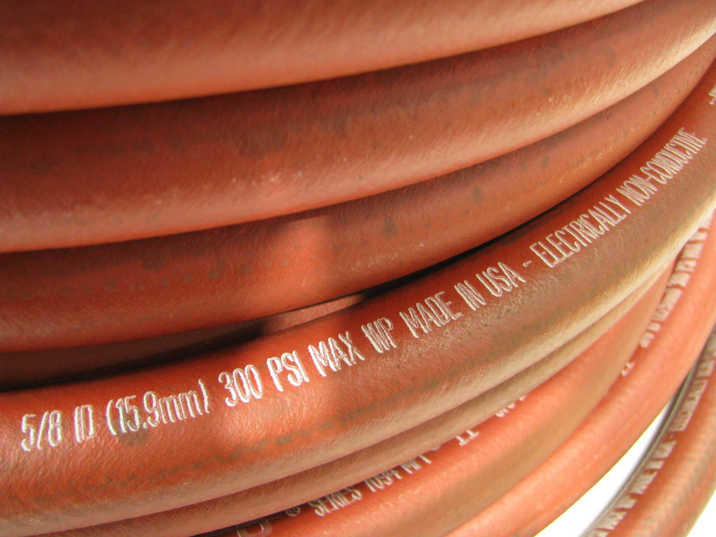 SOLD BY FOOT - DAYCO (Parker) 7094 MPT II 5/8'' Non-Conductive Multipurpose Hose