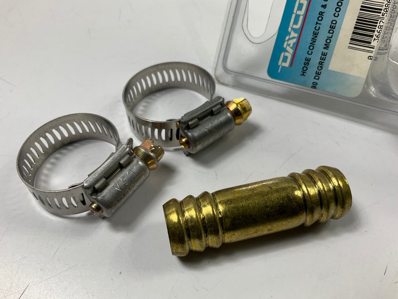 Dayco 80431 HVAC Heater Hose Hose Connector Splice W/ Clamps - 5/8''
