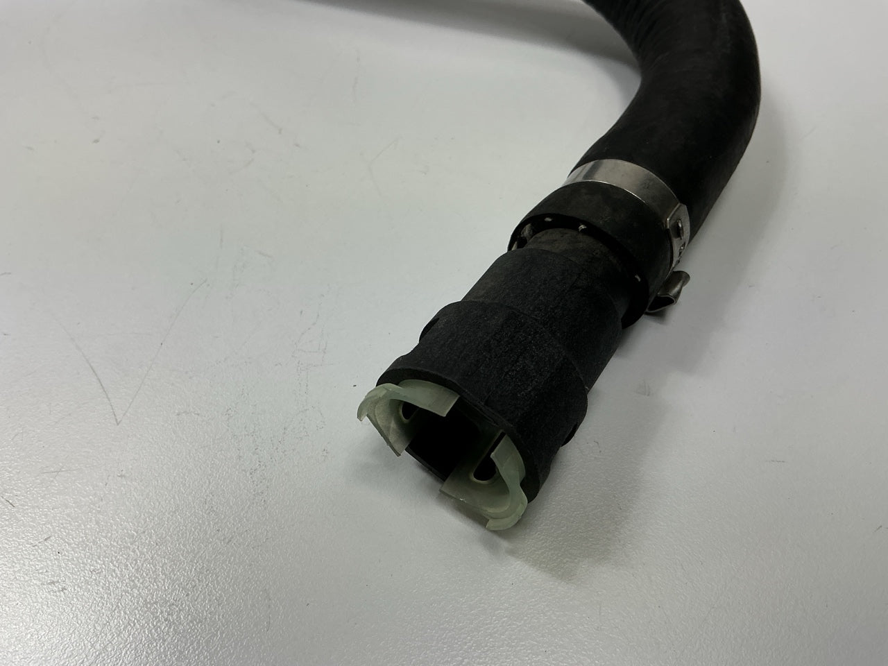 Dayco 86126 HVAC Molded Heater Hose 2.5L V6